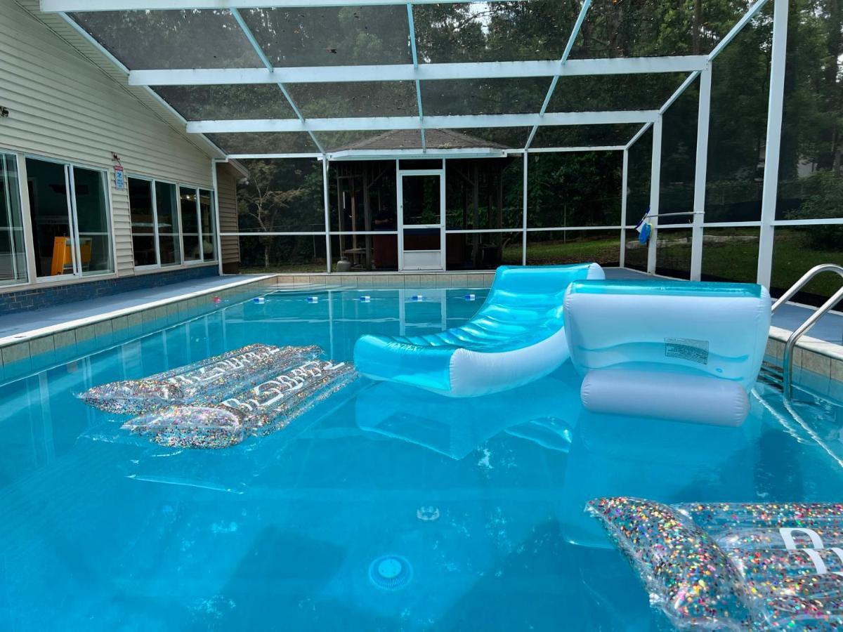 Groups-Hot Tub -Pool- Private-4 Baths Villa Tallahassee Exterior photo