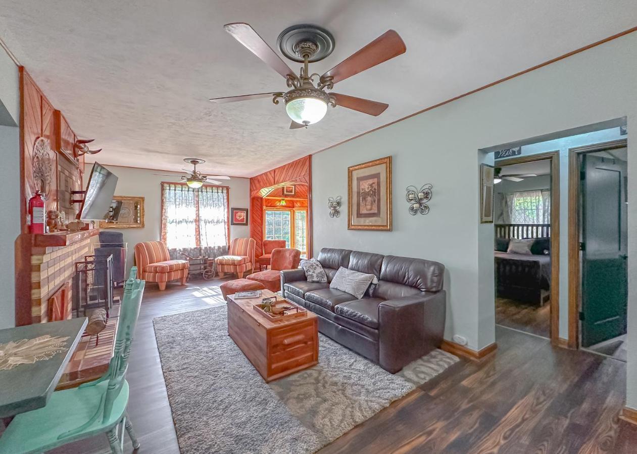 Groups-Hot Tub -Pool- Private-4 Baths Villa Tallahassee Exterior photo